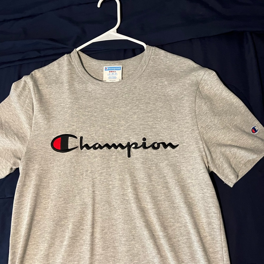 Champion Tshirt
